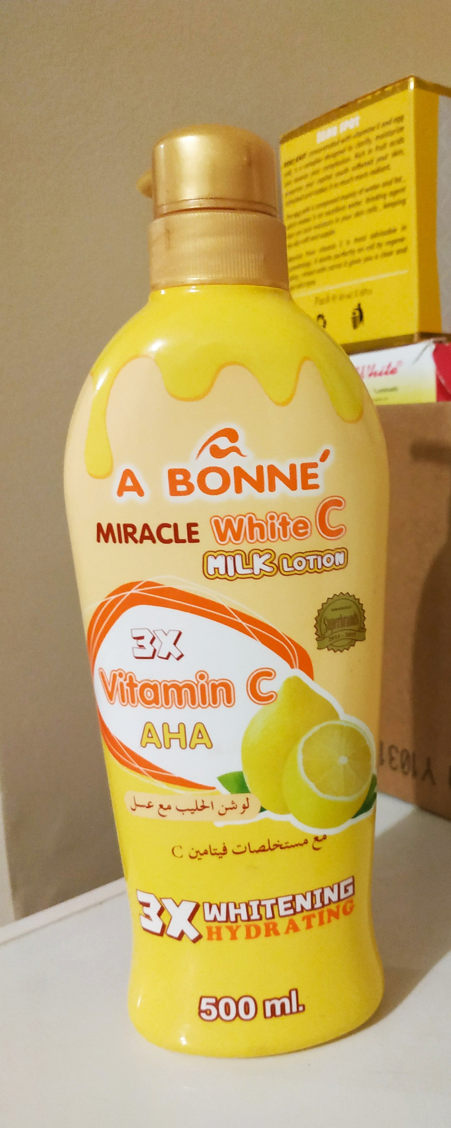 A Bonne Miracle white C milk lotion 3X vitamin c AHA 500ml
