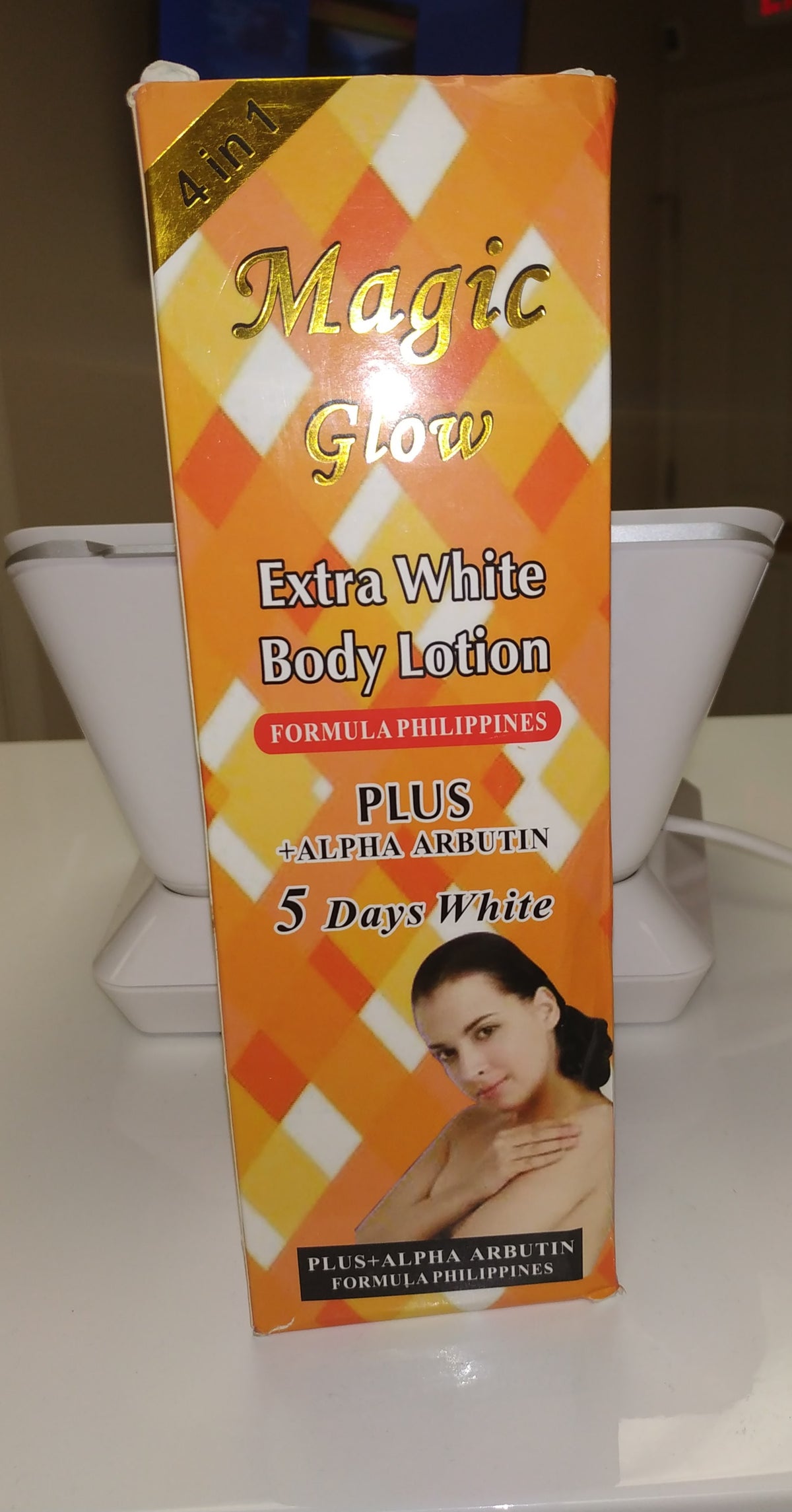 Magic glow Extra White body lotion plus Alpha Arbutin 5 days white