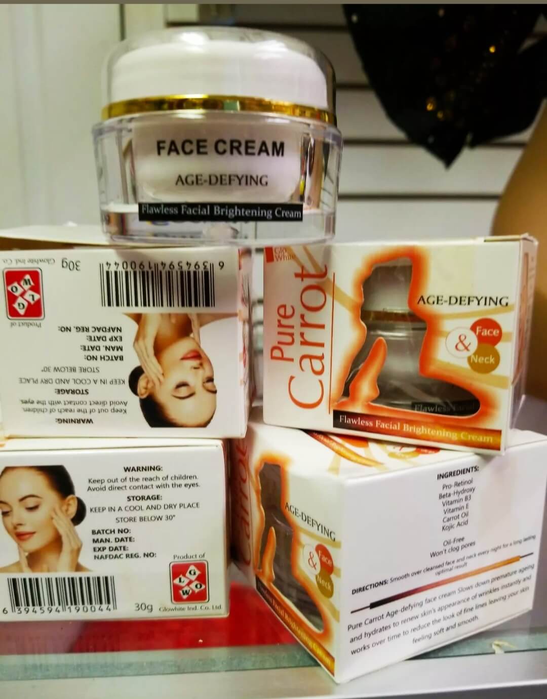 Pure Carrot Age Defying Flawless Facial Brightening Cream